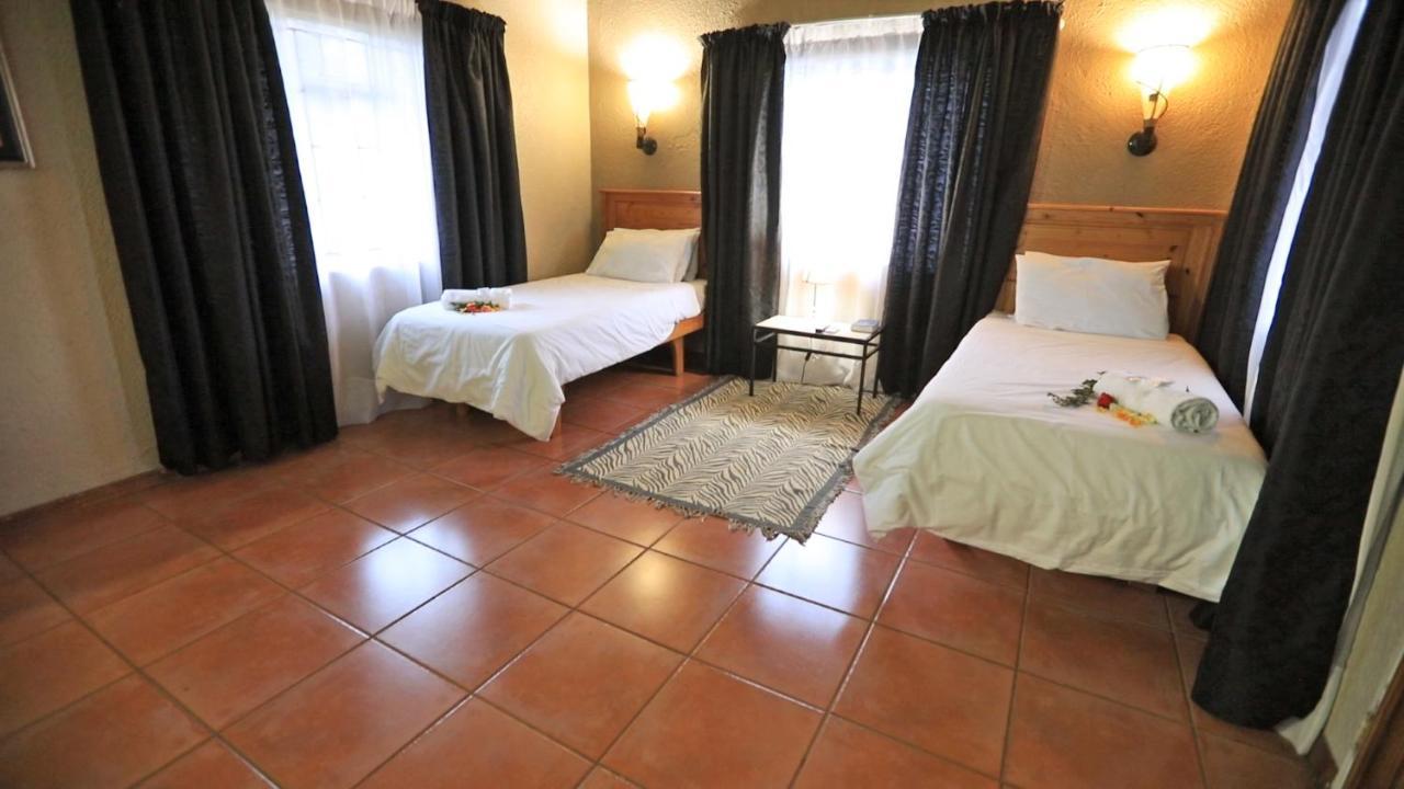 African Rest Lodge Barberton Buitenkant foto
